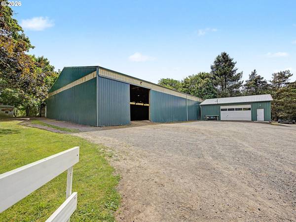 18020 SE RICHEY RD, Gresham, OR 97080