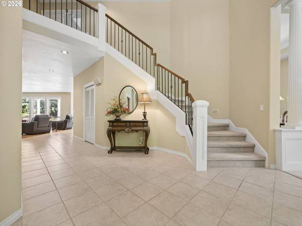 17006 S TRAIL RIDGE RD, Oregon City, OR 97045
