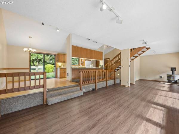 35935 SE BOWMAN RD, Estacada, OR 97023