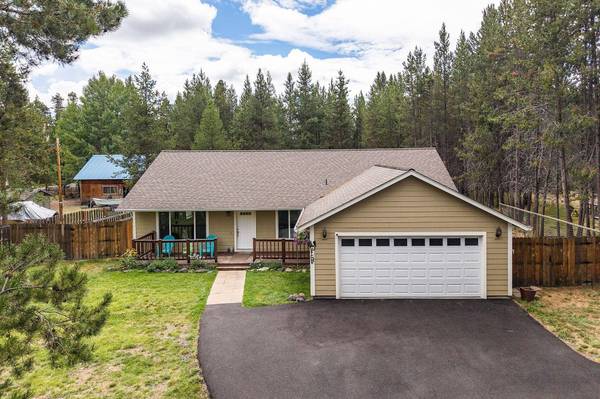 17385 Canvasback DR, Bend, OR 97707