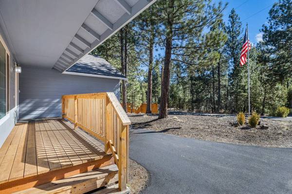 17064 Sacramento RD, Bend, OR 97707
