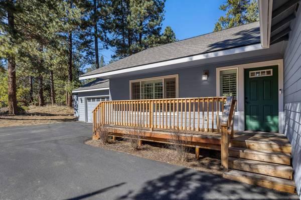 17064 Sacramento RD, Bend, OR 97707