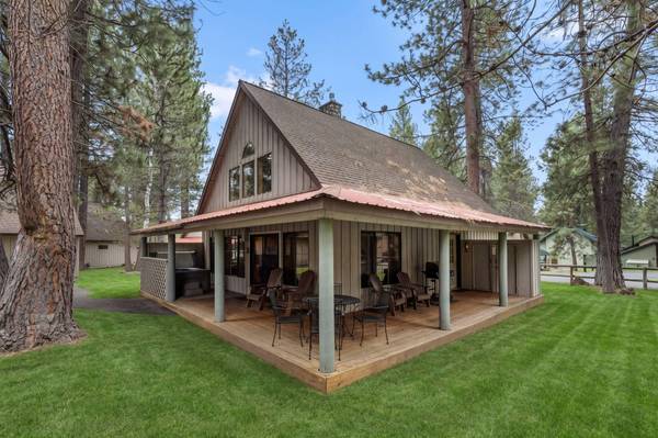57505 Circle 4 Cabin RD #29, Sunriver, OR 97707