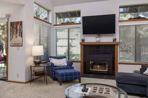 17712 Lake Aspen CT #10, Sunriver, OR 97707