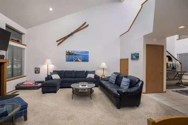 17712 Lake Aspen CT #10, Sunriver, OR 97707