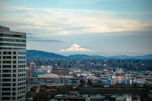 View of the Portland skyline with Mount Hood in the distance