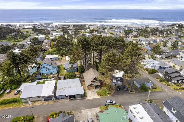 3117 NW Neptune AVE, Lincoln City, OR 97367