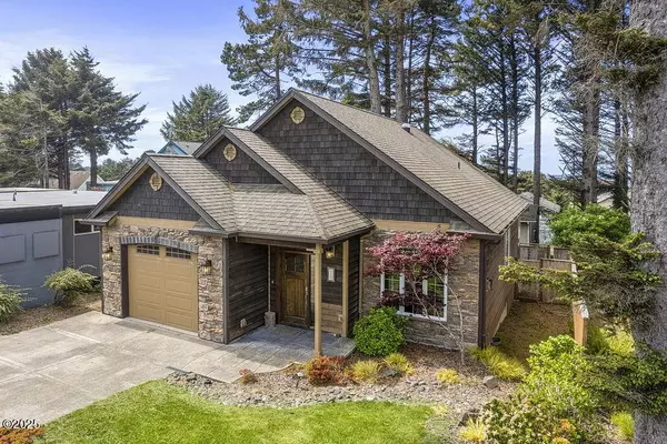 3117 NW Neptune AVE, Lincoln City, OR 97367