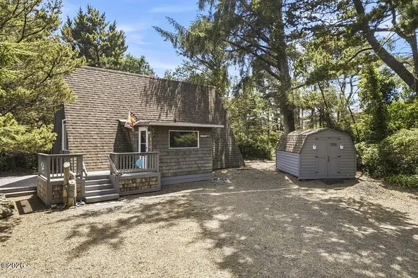 5980 EL MAR AVE AVE, Lincoln City, OR 97367