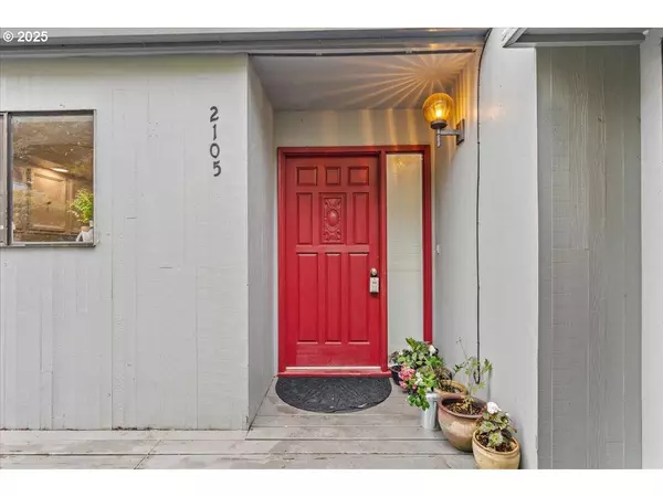 2105 NE 136TH AVE, Vancouver, WA 98684