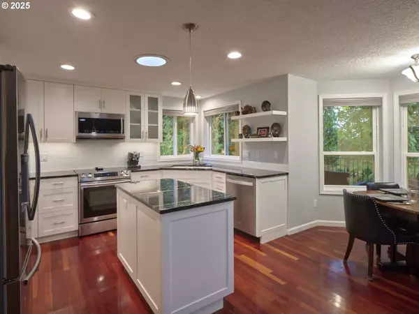 16008 NE 26TH ST, Vancouver, WA 98684