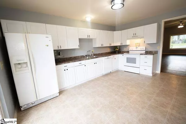 112 Garrison Street, Easley, SC 29640