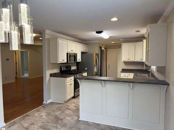 107 Regency Walk, Pickens, SC 29671