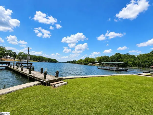 92 Bridgewater Court, Iva, SC 29655