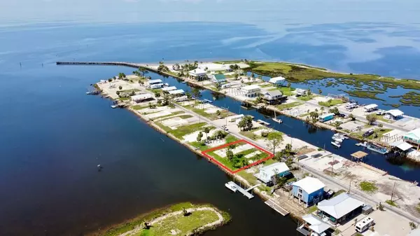 20960 Marina Rd, Perry, FL 32348