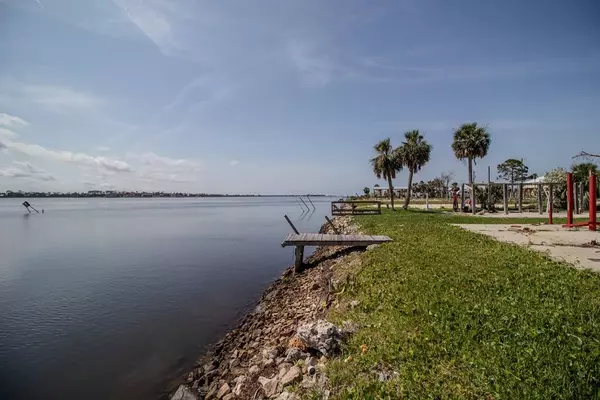 20960 Marina Rd, Perry, FL 32348