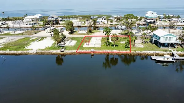 20960 Marina Rd, Perry, FL 32348