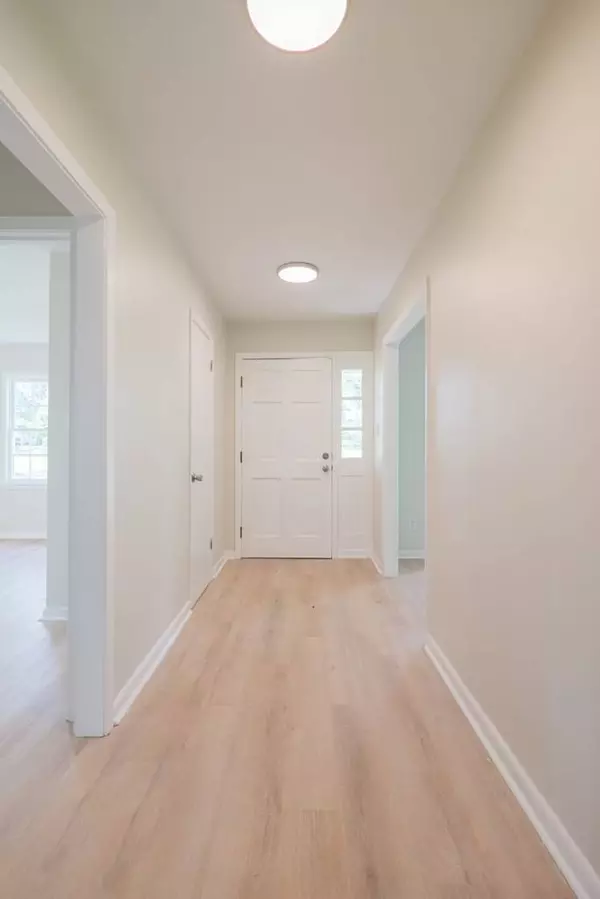 2432 Meadowbrook DR, Valdosta, GA 31602