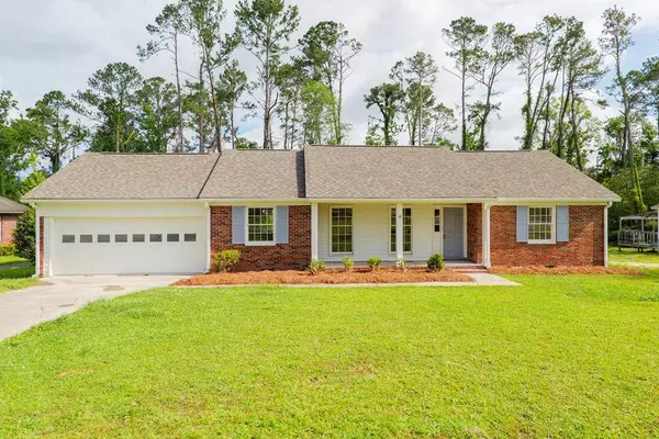 2432 Meadowbrook DR, Valdosta, GA 31602