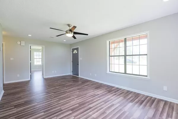 3738 Ben Hill, Valdosta, GA 31606