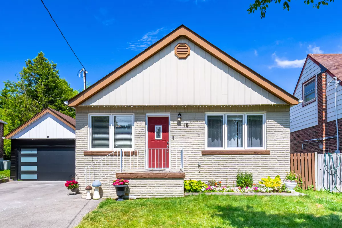 Toronto, ON M1M 2E4,18 Adanac Dr