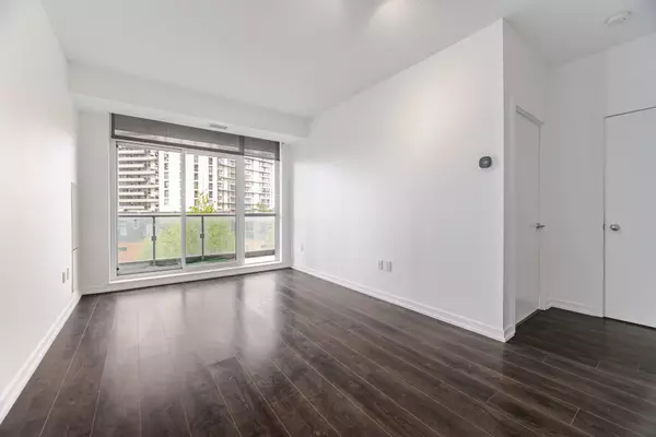 Toronto, ON M2J 0B6,62 Forest Manor Rd #306