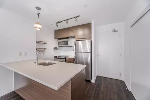 Toronto, ON M2J 0B6,62 Forest Manor Rd #306