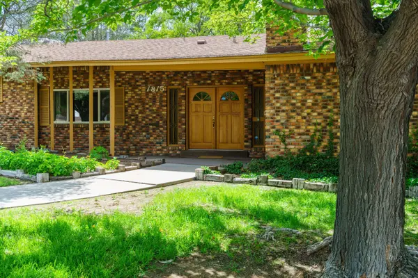 1815 NEWTON PL NE, Albuquerque, NM 87106
