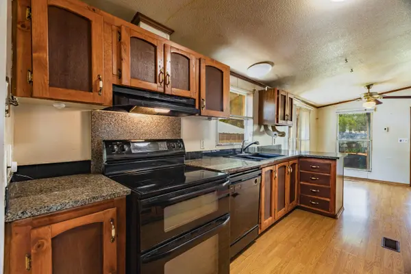 1639 FERRIS AVE SW, Albuquerque, NM 87105