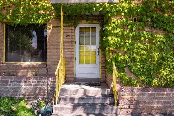 204 CARLISLE BLVD NE, Albuquerque, NM 87106