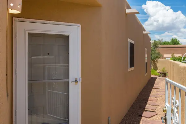 7209 GALLINAS AVE NE, Albuquerque, NM 87109