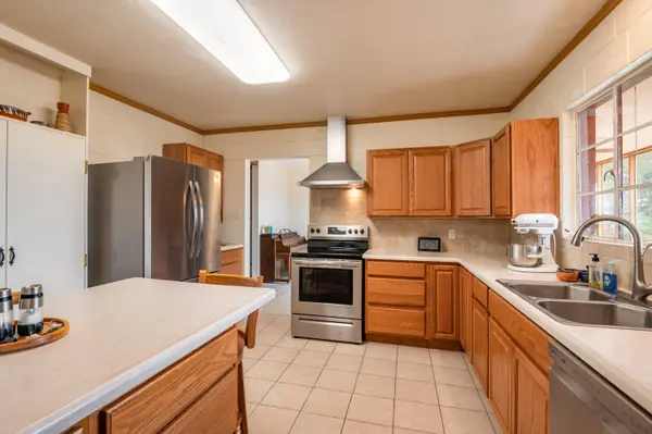 710 W IVERNESS AVE, Estancia, NM 87016