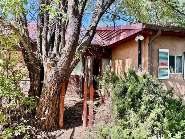 1106 New Mexico AVE, Las Vegas, NM 87701