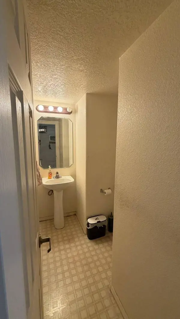 9400 Colima AVE NW, Albuquerque, NM 87120