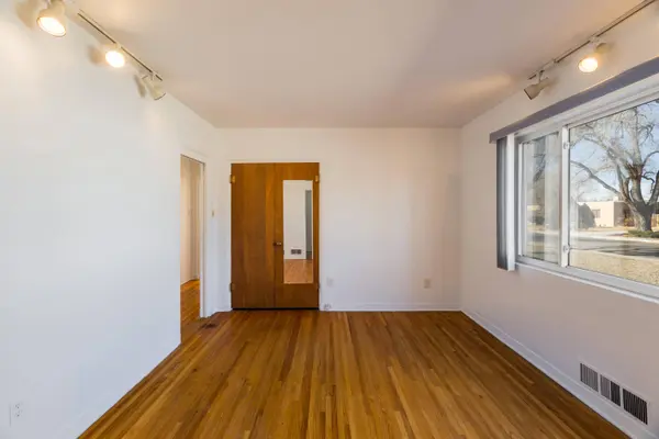 4160 Marble AVE NE, Albuquerque, NM 87110