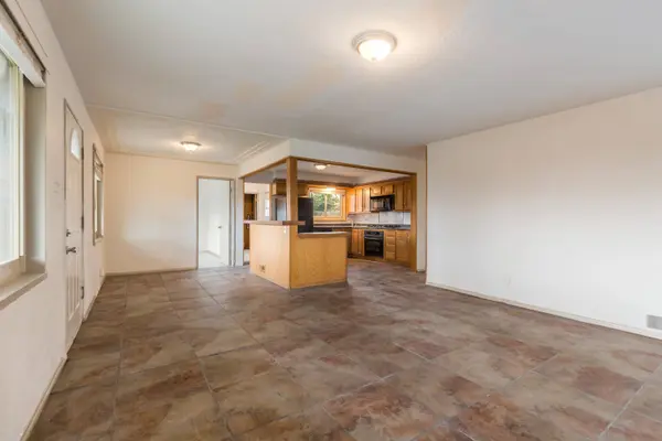 9801 Snowheights BLVD NE, Albuquerque, NM 87112