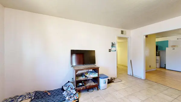 1013 Elm DR, Grants, NM 87020