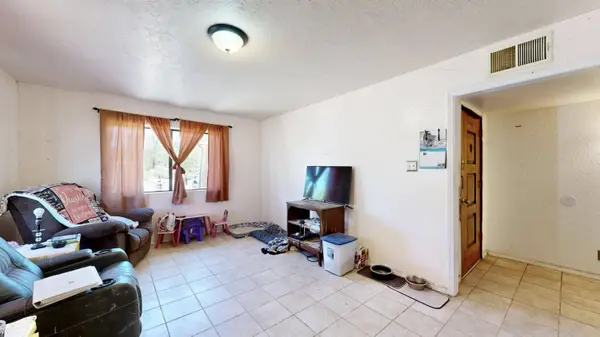 1013 Elm DR, Grants, NM 87020