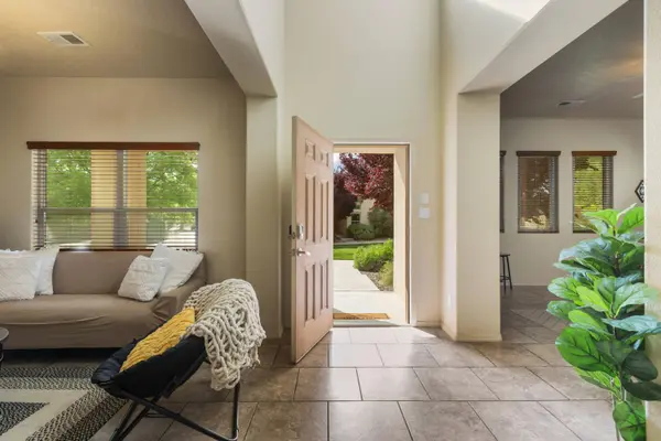 2331 Gandert AVE SE, Albuquerque, NM 87106