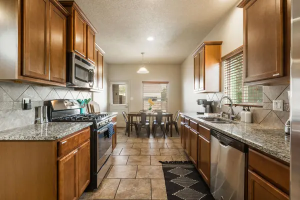 2331 Gandert AVE SE, Albuquerque, NM 87106