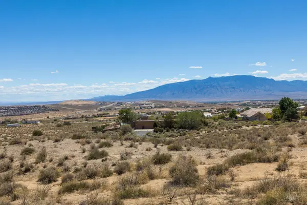 803 Acebo RD NE, Rio Rancho, NM 87124