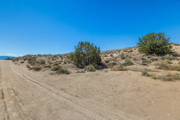803 Acebo RD NE, Rio Rancho, NM 87124