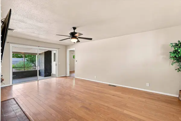 7208 Pickard AVE NE, Albuquerque, NM 87110