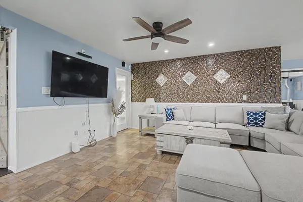 115 Ventura RD, Belen, NM 87002