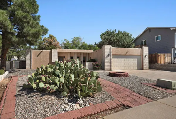 10313 Karen AVE NE, Albuquerque, NM 87111