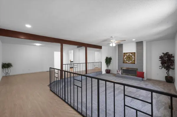 10313 Karen AVE NE, Albuquerque, NM 87111