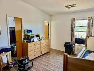 109 Vissing PL, Los Lunas, NM 87031