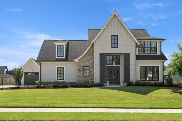 Featured Home: 2920 Blackridge Place in Hoover, AL
