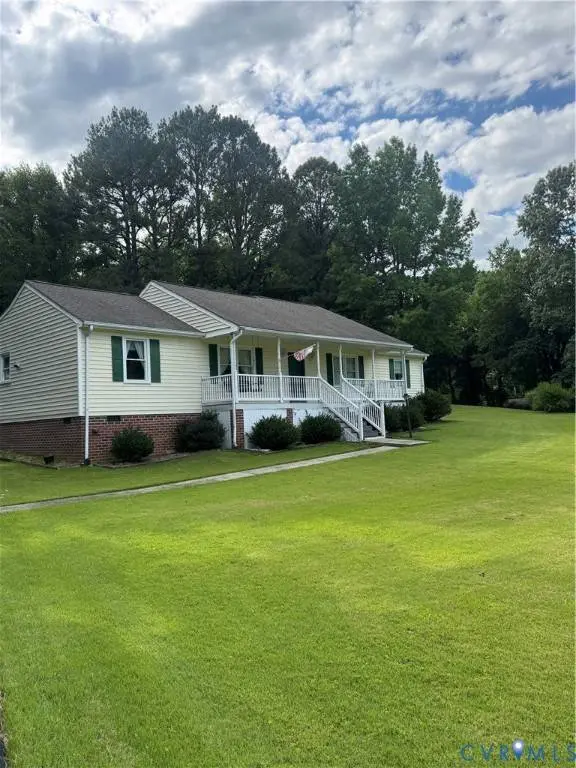 12380 Chester DR, Disputanta, VA 23842