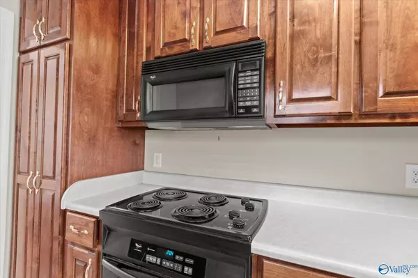 2323 Eastbrook Se SE, Decatur, AL 35601